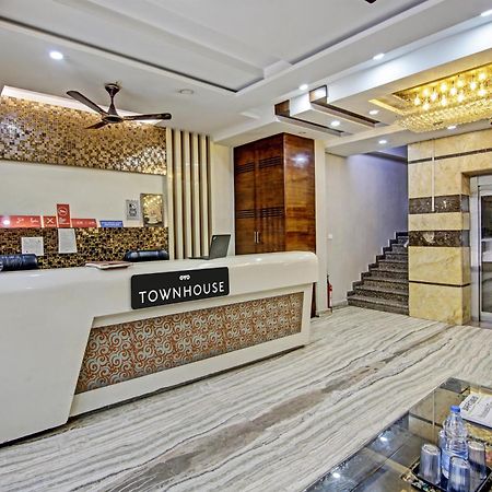 Townhouse Grand Inn Ghaziabad Exterior foto