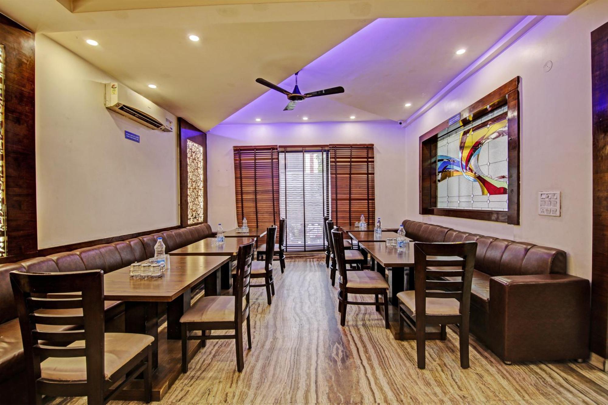 Townhouse Grand Inn Ghaziabad Exterior foto
