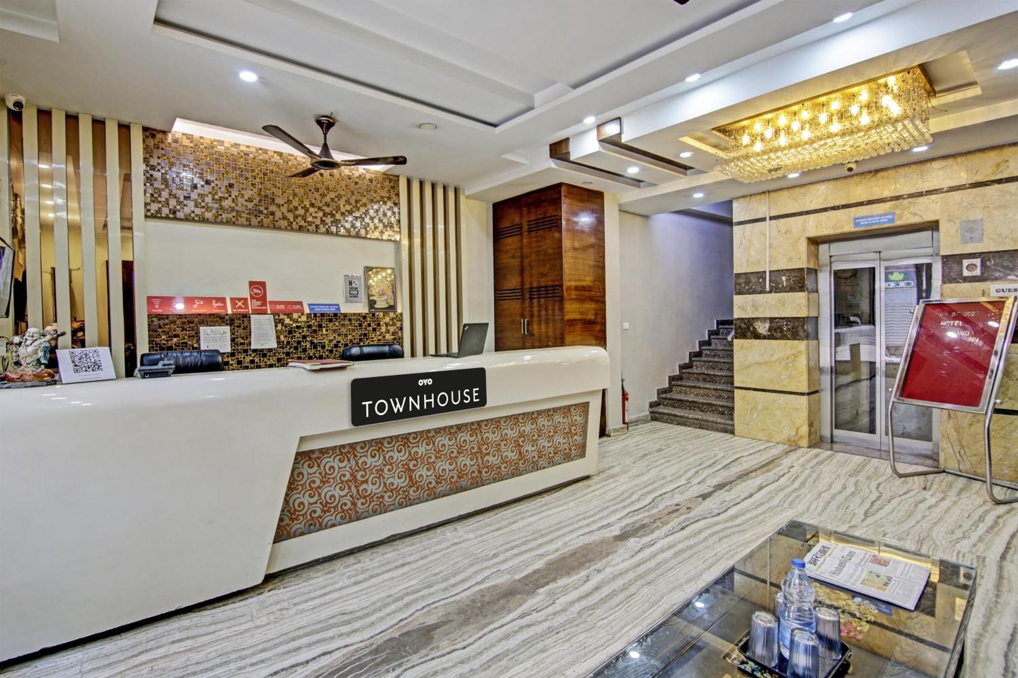 Townhouse Grand Inn Ghaziabad Exterior foto